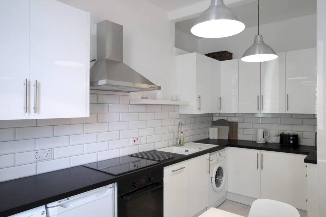 Beautiful Scandi-Inspired One Bed In Stockbridge 爱丁堡 外观 照片